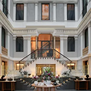 Hotel H10 Urquinaona Plaza (adults Only), Barcelone